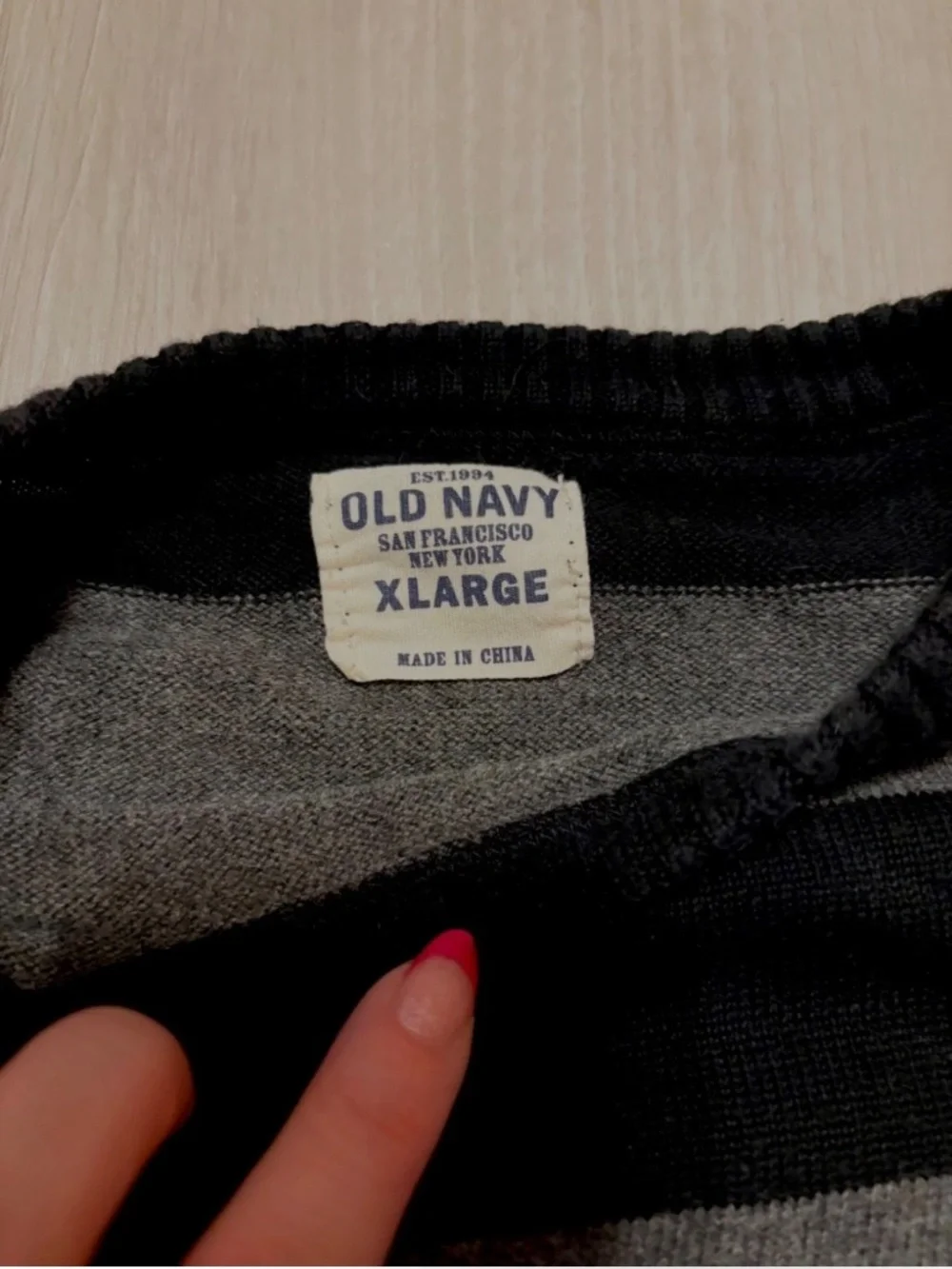 Old Navy Y2K Black & Gray Wide Striped Chunky Knit Crewneck Sweater Youth XL